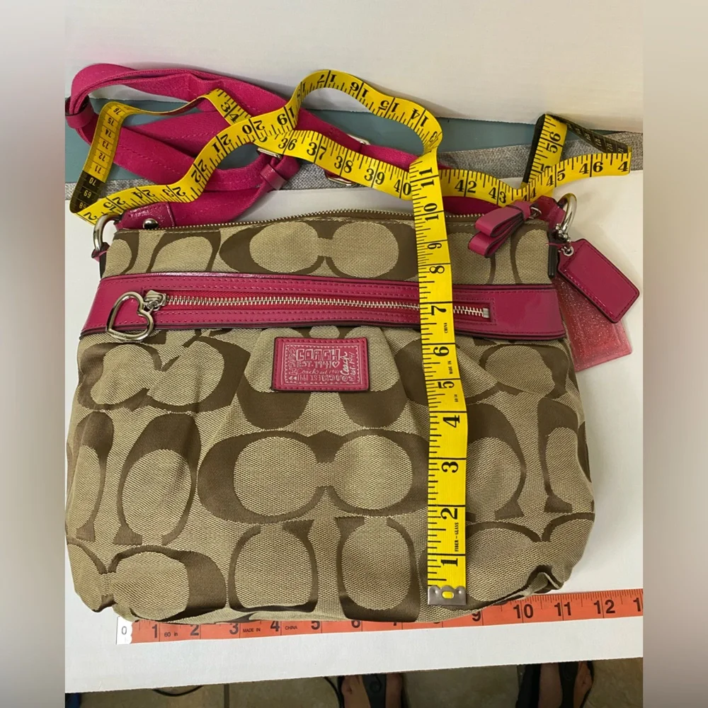 Coach Daisy Signature File bag - Picture 13 of 13